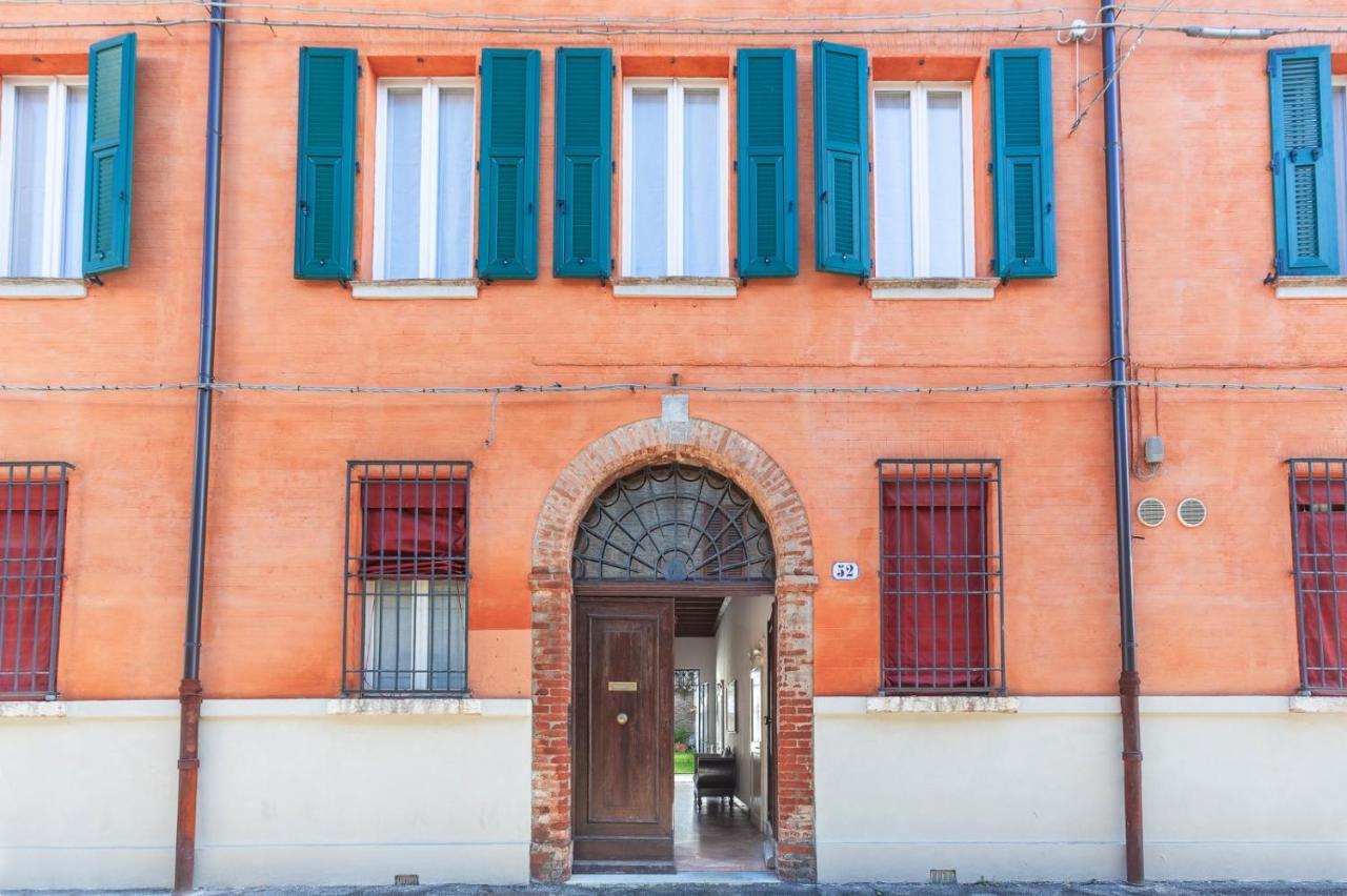 Апартаменты Frescobaldi Aparments! A Casa Di Francesco Феррара Экстерьер фото